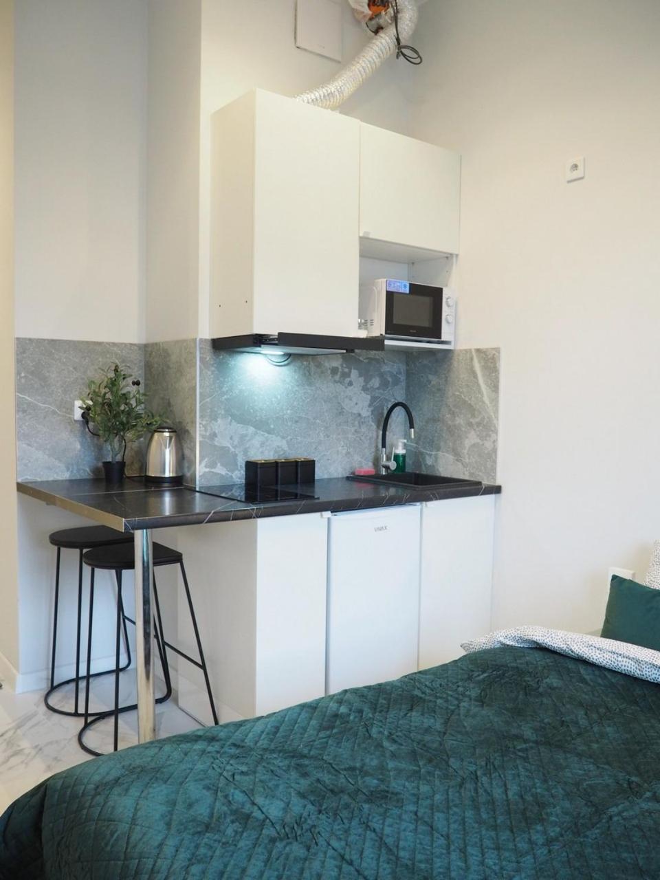 Livin Apart A3 Warsaw Luaran gambar